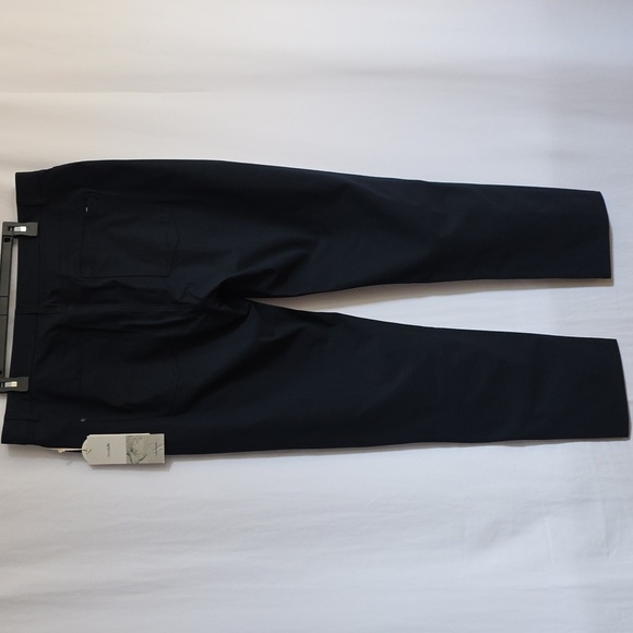 Vuori Blue Mens Pants. Size 38. New With Tag - Picture 4 of 10